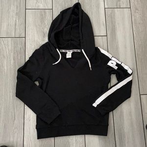 Victoria’s Secret PINK 🖤 Sweater